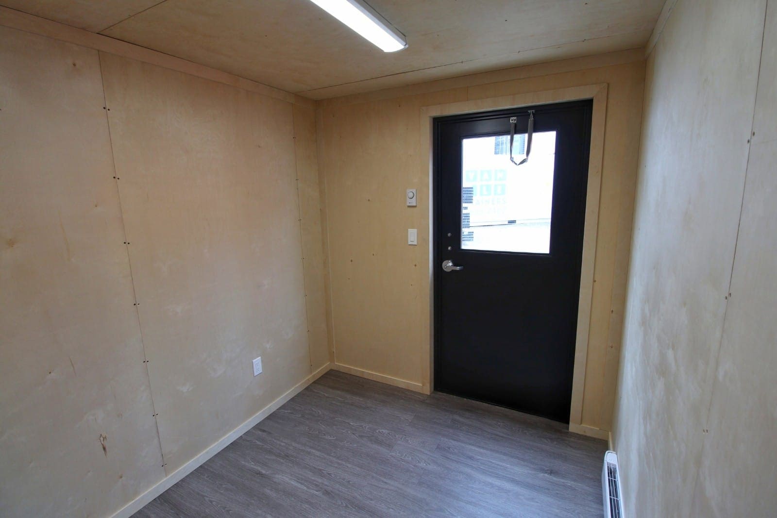 10&rsquo; Economy Office CUBE - Container Consultants Australia