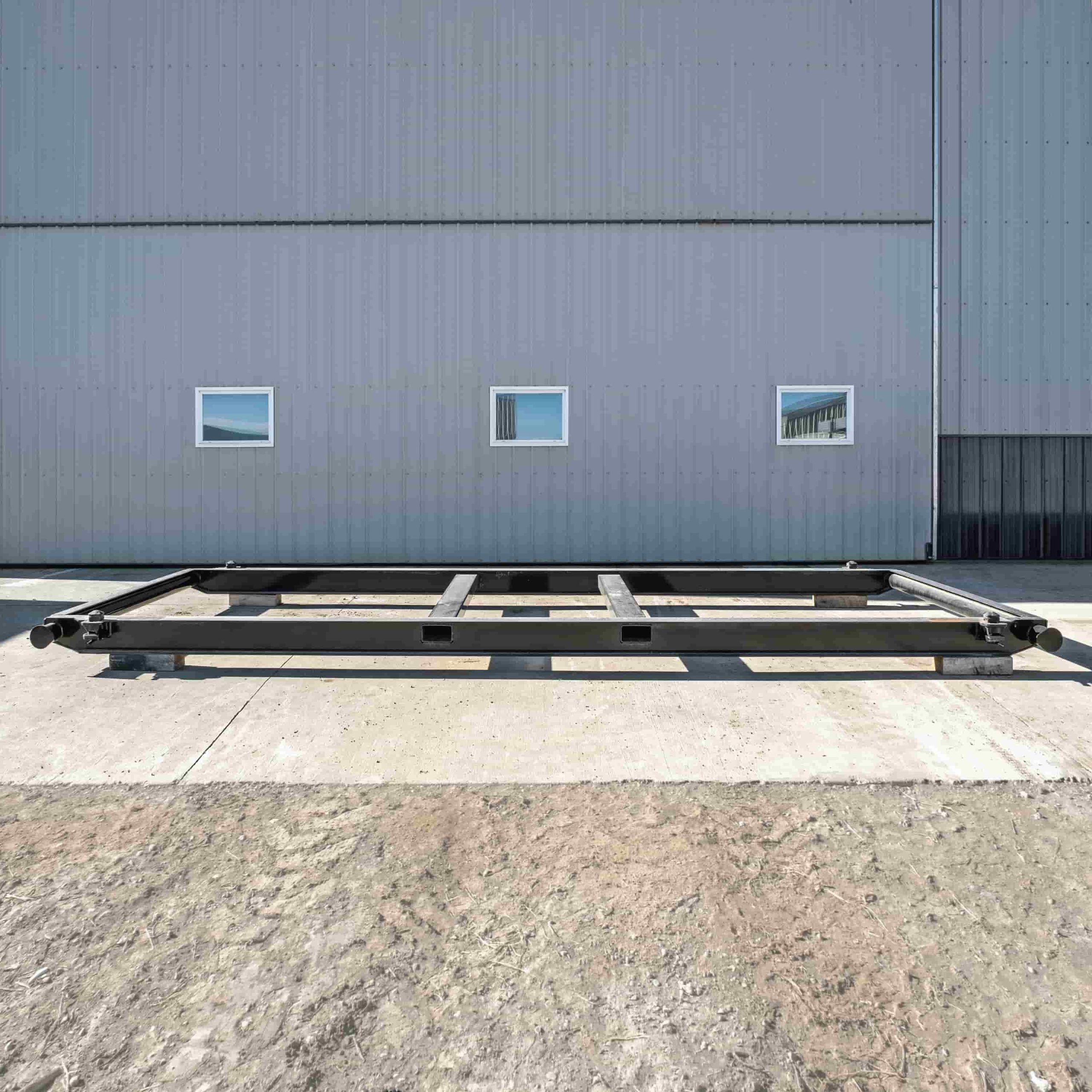 20&rsquo; Skid w/ Twist locks &ldquo;Non Grated&rdquo; - Container Consultants Australia